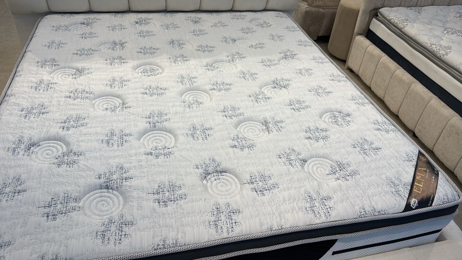 Soft Living Room Carpet